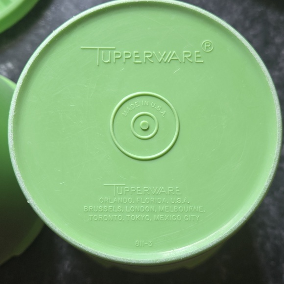 Tupperware Green Food Storage Containers Set - Picture 11 of 13